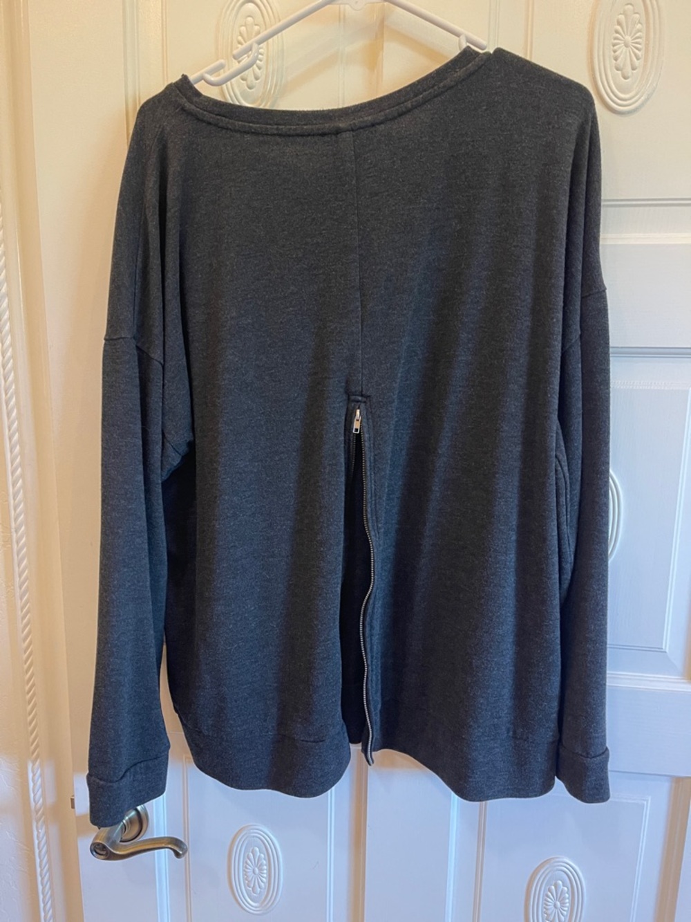 Premise Charcoal Gray Zip-Back Pullover Sweatshirt